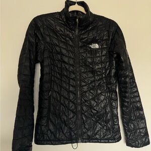 The North Face Women's Black Puffer Jacket